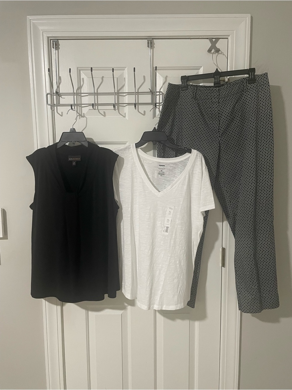 Black and White sz16 Talbots Pants with Tops Dana Buchman and Sonoma xl